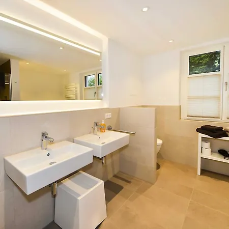 Luxus Am Toskanapark Apartment