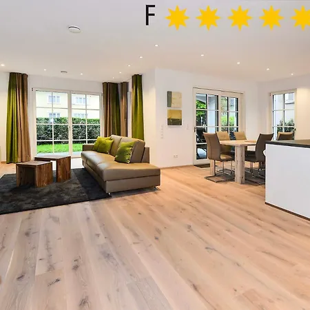 Lägenhet Luxus Am Toskanapark - Luxus-ferienwohnung, Seenah Und Exklusiv